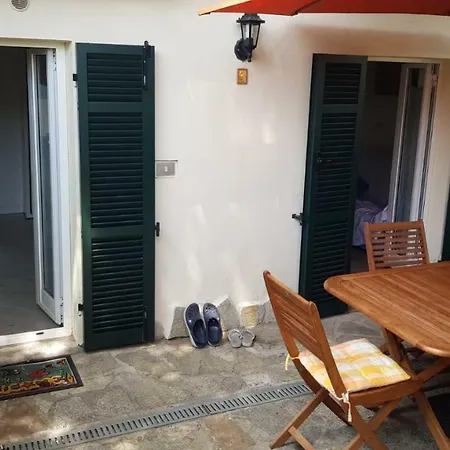 Semesterbostad Nido Sul Mare In Mezzo A Parco Secolare *